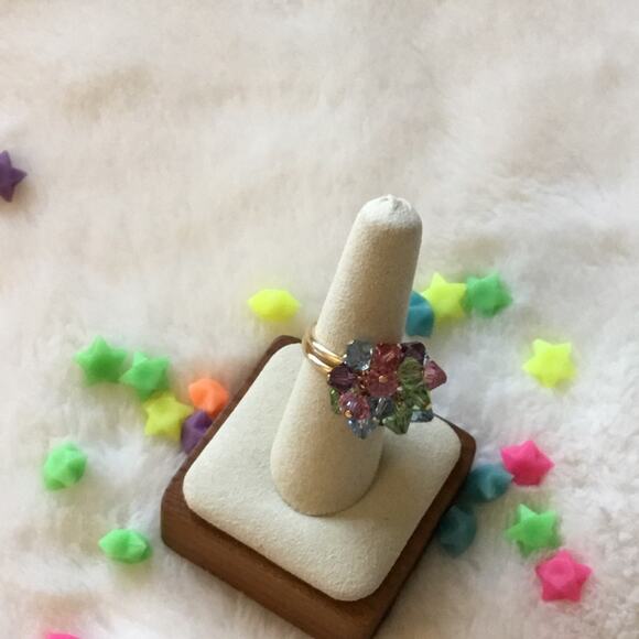 Cluster Multi Vivid Crystals Ring - Picture 5 of 6